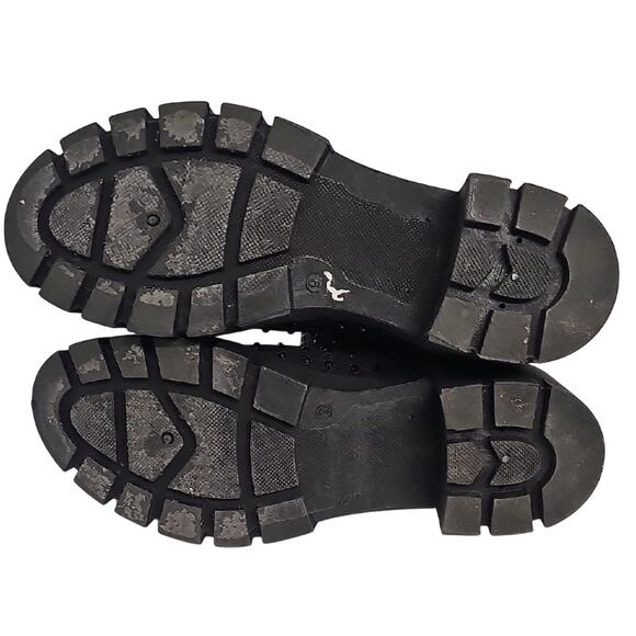 MUDD Women's Black Lug w/Black Studs Chunky Knit Sock Boots Bootie Size 9 - Picture 6 of 7